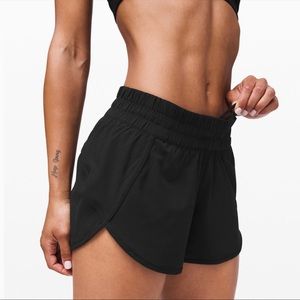 Lululemon Black Low-rise Tracker short 4” inseam size 8